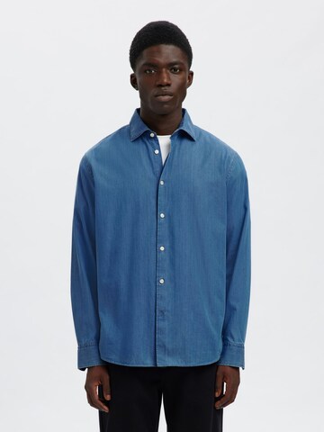 SELECTED - Ajuste regular Camisa en azul: frente