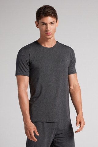 IUMAN Intimissimi Shirt in Grey: front