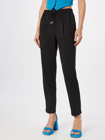 Dorothy Perkins Regular Pleat-Front Pants in Black: front