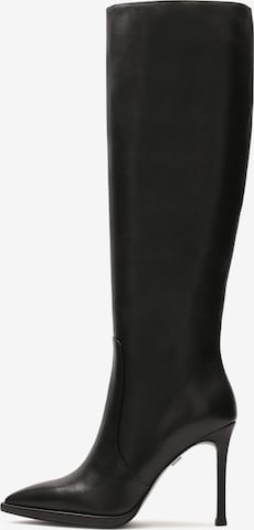 Kazar Boot in Black: front