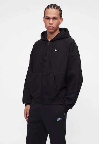 Nike Sportswear - Casaco em moletão em preto