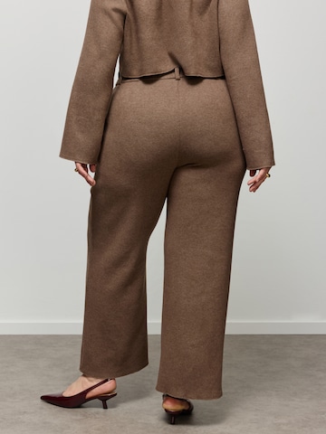 CITA MAASS Regular Pants in Brown