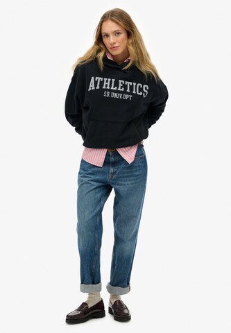 Sweat-shirt 'Athletic Essentials' Superdry en bleu
