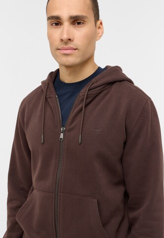 MUSTANG Sweatshirt 'Brighton in Braun