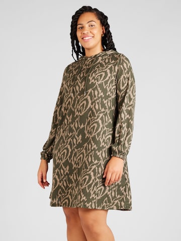 Robe 'ALBA' ONLY Carmakoma en vert : devant