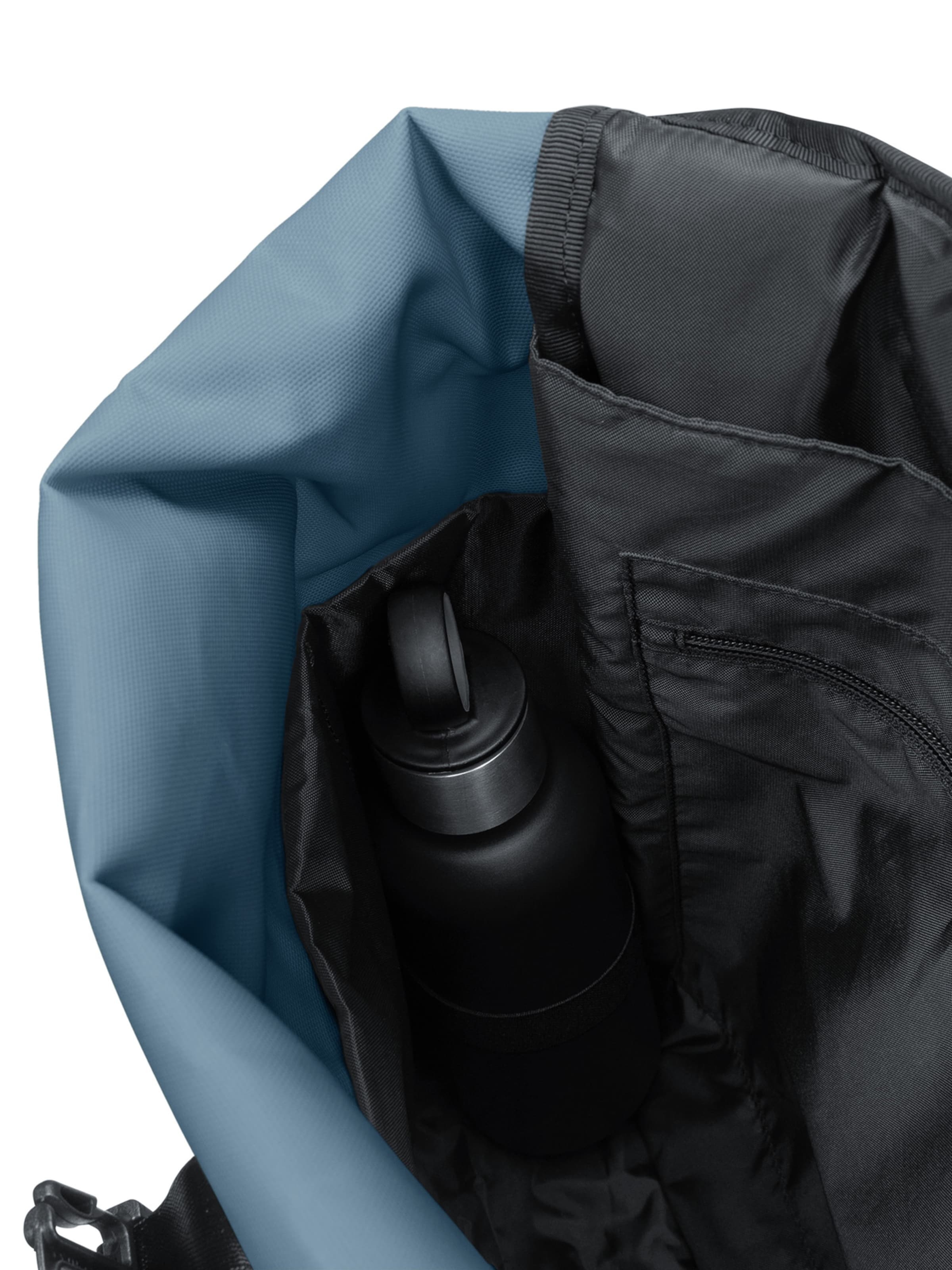 EASTPAK Rucksack 'Up Roll' in Blau