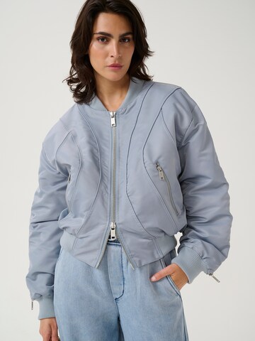 Gestuz Between-season jacket 'Maily' in Blue: front