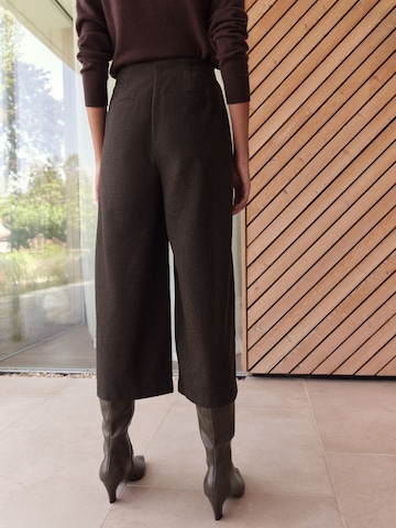 Wide Leg Pantalon à pince Next en marron