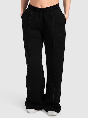 Smilodox Loosefit Broek ' Siara ' in Zwart: voorkant