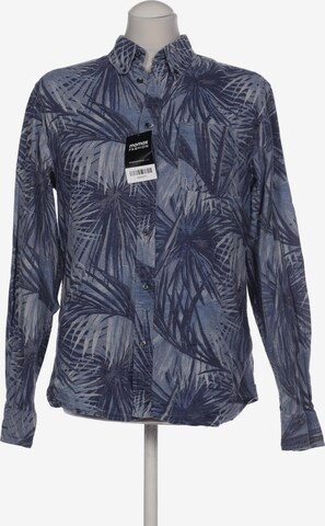 WRANGLER Button Up Shirt in M in Blue: front