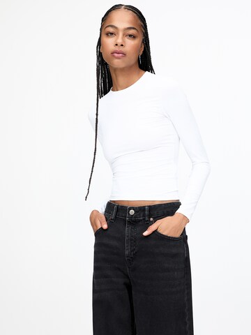 Pull&Bear Shirt in Weiß: Vorderseite