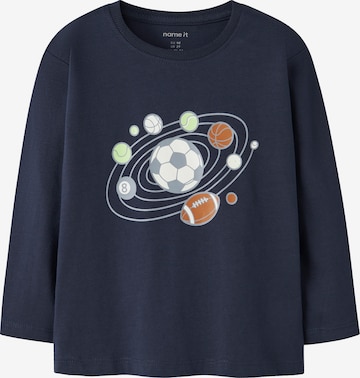 NAME IT T-shirt 'NMMVICTOR' i blå: framsida