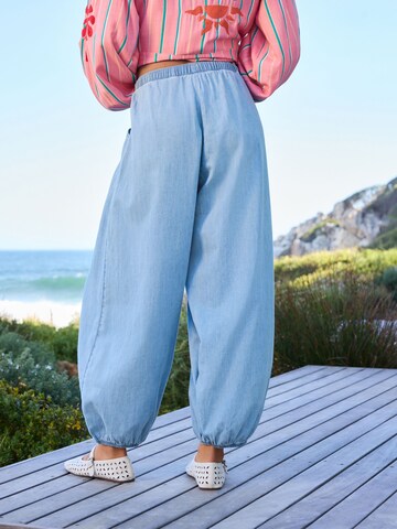 Tapered Jeans di Next in blu