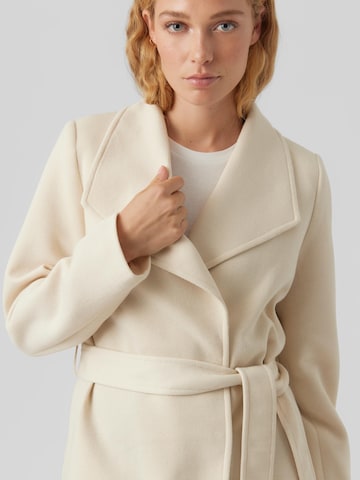 VERO MODA Between-Seasons Coat 'Dona Vivian' in Beige