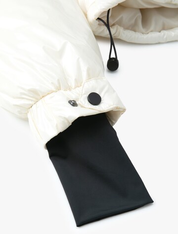 Koton Winterjas in Beige