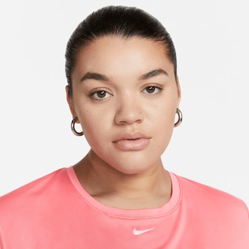 Nike Sportswear Performance Shirt in Pink