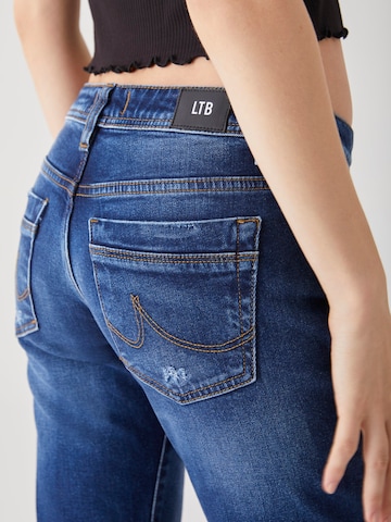 Bootcut Jeans 'Valerie' di LTB in blu