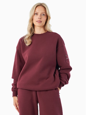 Organication Sweatshirt in Rot: Vorderseite