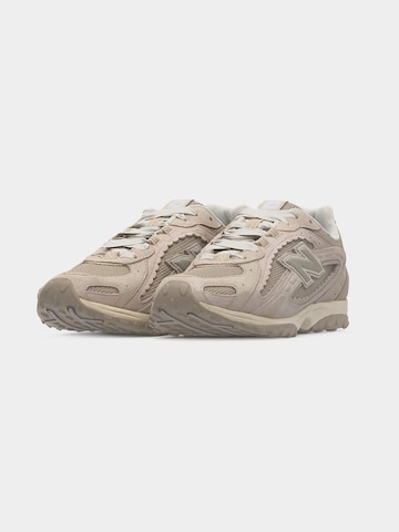 new balance Platform trainers '204' in Beige
