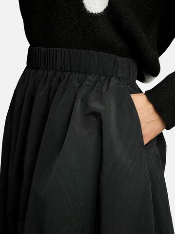 Liberte Essentiel Skirt ' BALU ' in Black