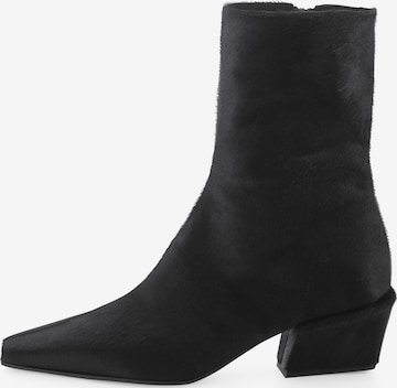 Bottines ' NYLA ' Kennel & Schmenger en noir : devant