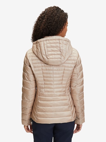 Veste mi-saison Betty Barclay en beige