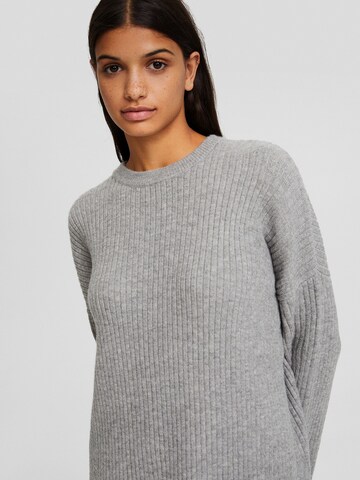 Bershka Knitted dress in Grey