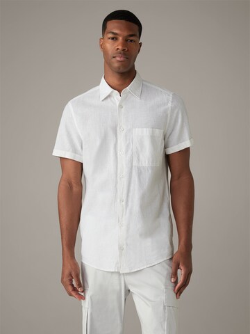 STRELLSON Regular fit Button Up Shirt 'Corvin' in White: front