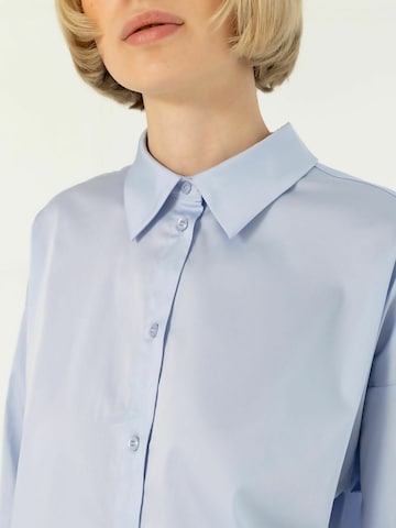 Coster Copenhagen Shirt ' Boxy ' in Blue