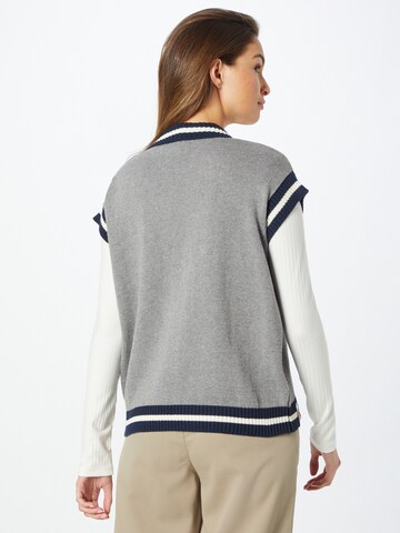 Derbe Sweater 'Kippes' in Grey