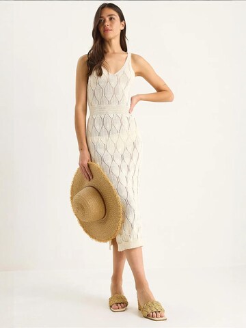 Abito in maglia di Bianco Lucci in beige
