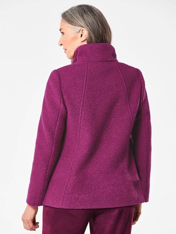 Goldner Tussenmantel in Lila