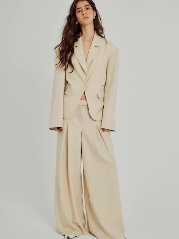NORR Wide Leg Bukser med lægfolder 'Kamin' i beige