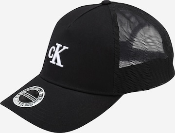 Calvin Klein Jeans Cap in Black: front