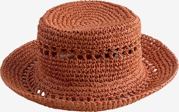 Next Hattu värissä ruskea: etupuoli