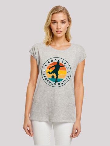 T-shirt 'Soccer Legends United' F4NT4STIC en gris : devant
