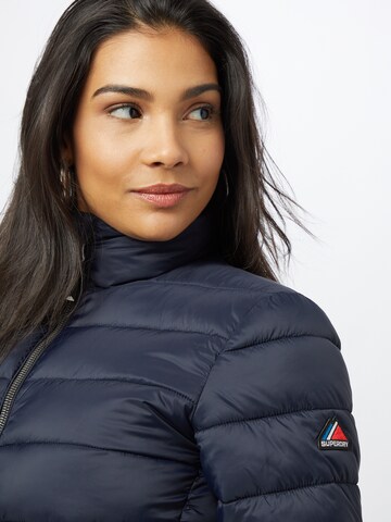 Superdry Prechodná bunda 'Fuji' - Modrá