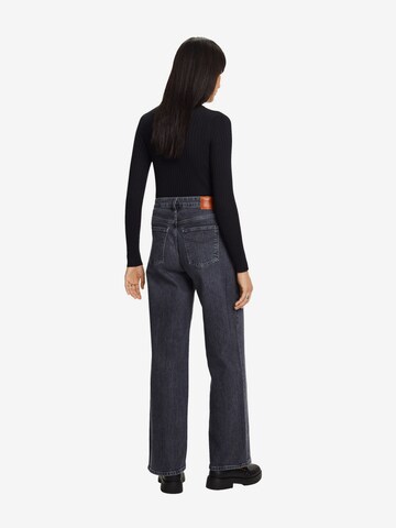 ESPRIT Flared Jeans in Black