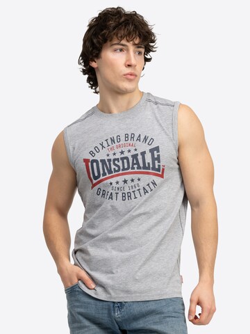 LONSDALE Μπλουζάκι σε γκρι: μπροστά