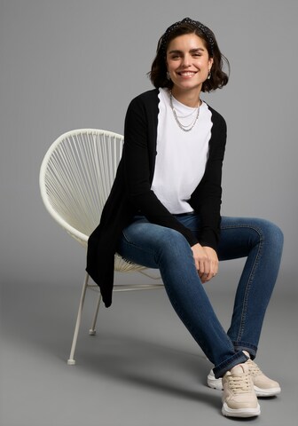 LAURA SCOTT Knit Cardigan in Black