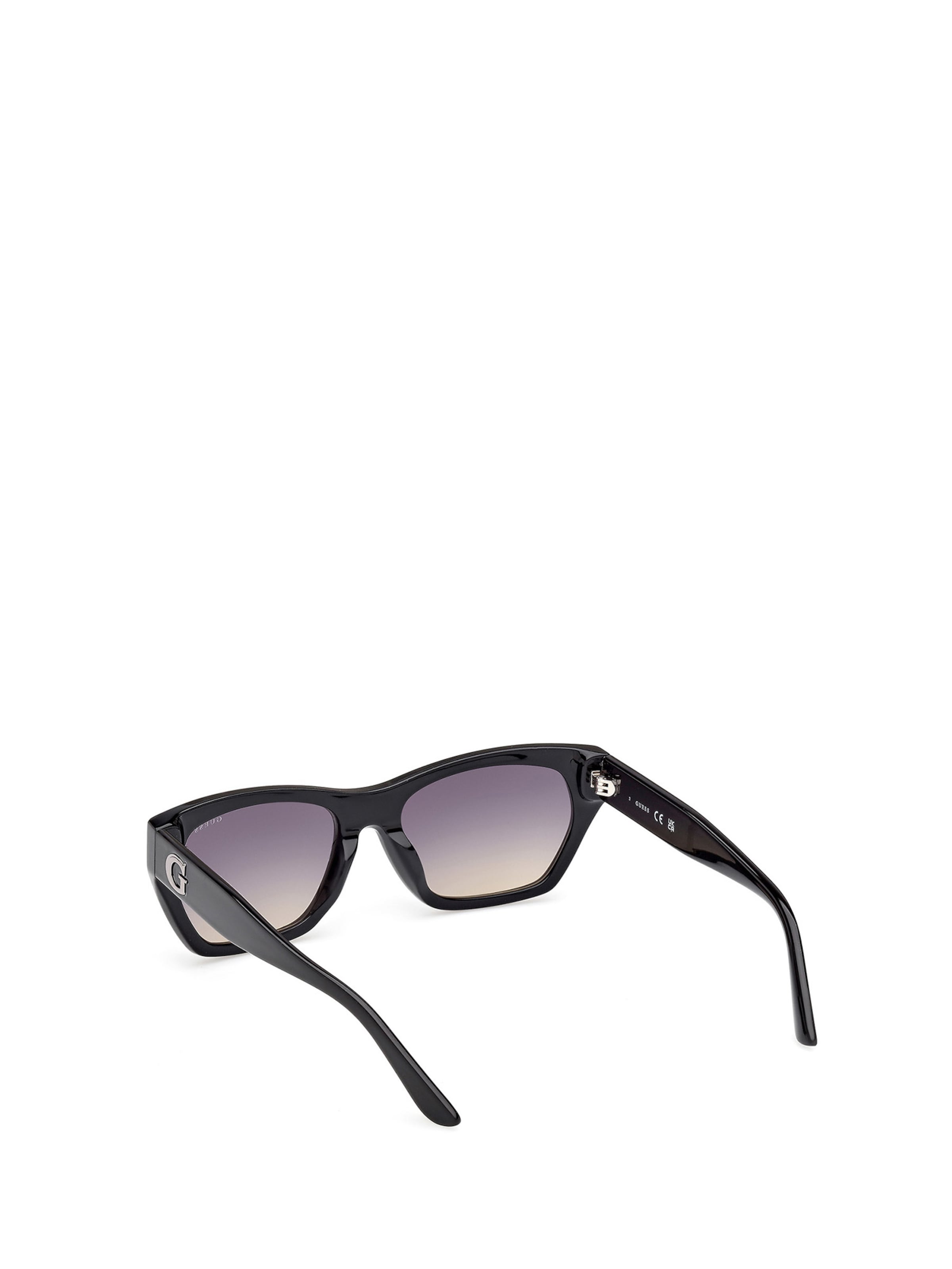 GUESS Sunglasses in Black