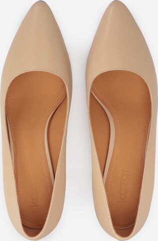 Kazar Pumps in Beige