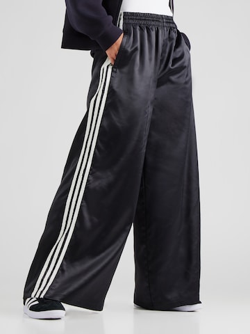 ADIDAS ORIGINALS Широкий Штаны в Черный: спереди