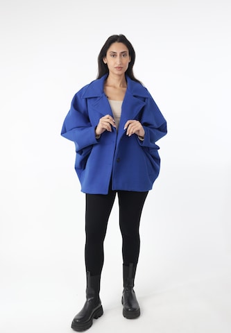 Elara Tussenmantel in Blauw: voorkant
