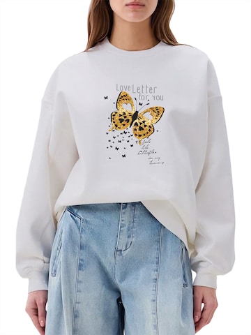 GORHEY - Sudadera 'Women's Oversized Sweatshirt with Butterfly Print, Warm Fleece Blend' en blanco: frente