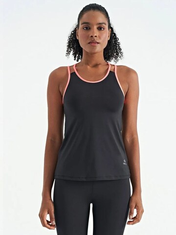 Tommy Life Top in Black