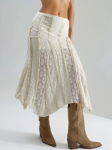 Gonna di Busem in beige: frontale