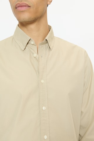 Matinique Regular fit Zakelijk overhemd 'MAChristaldo' in Beige