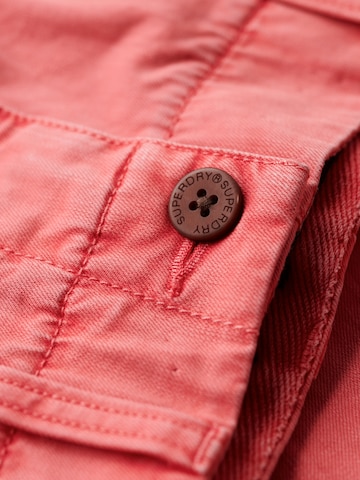 Regular Pantalon chino Superdry en orange