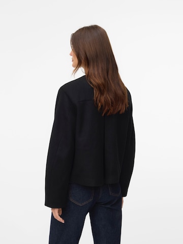 VERO MODA Between-season jacket 'VMYORK' in Black